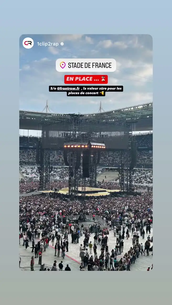 Vue de la place d'un client pendant un concert
