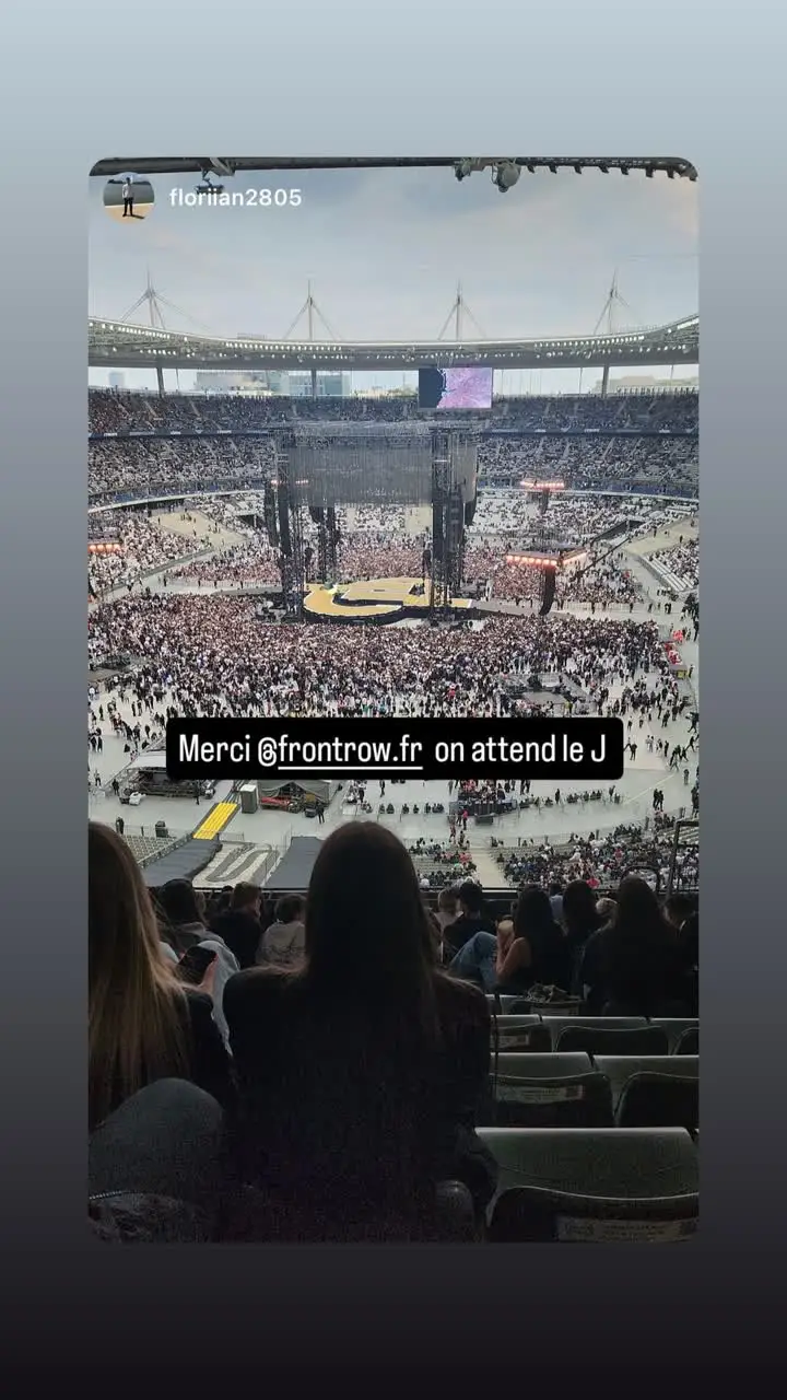 Vue de la place d'un client pendant un concert