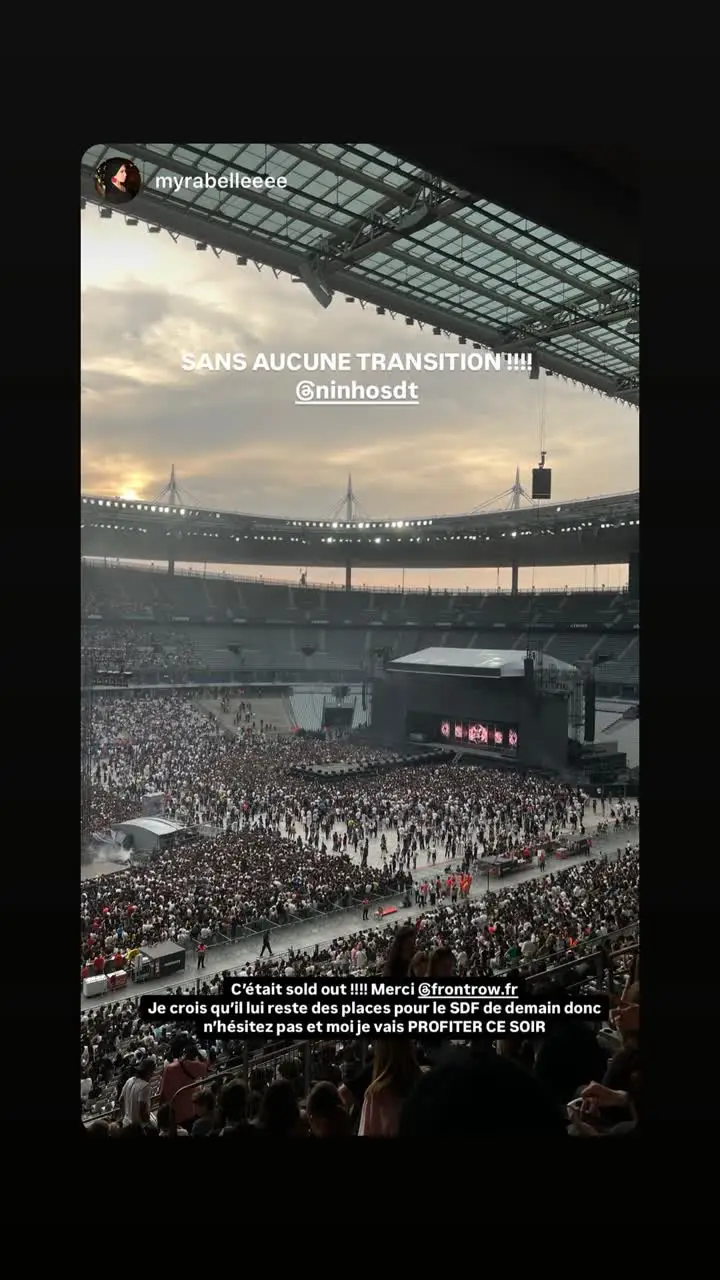 Vue de la place d'un client pendant un concert